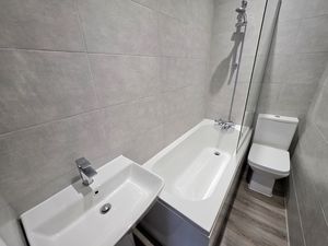 Photo 9- click for photo gallery